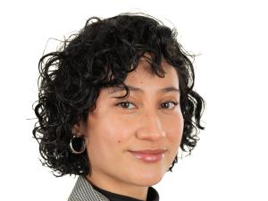 Keileen Estrada Headshot