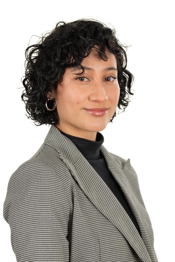 Keileen Estrada Headshot